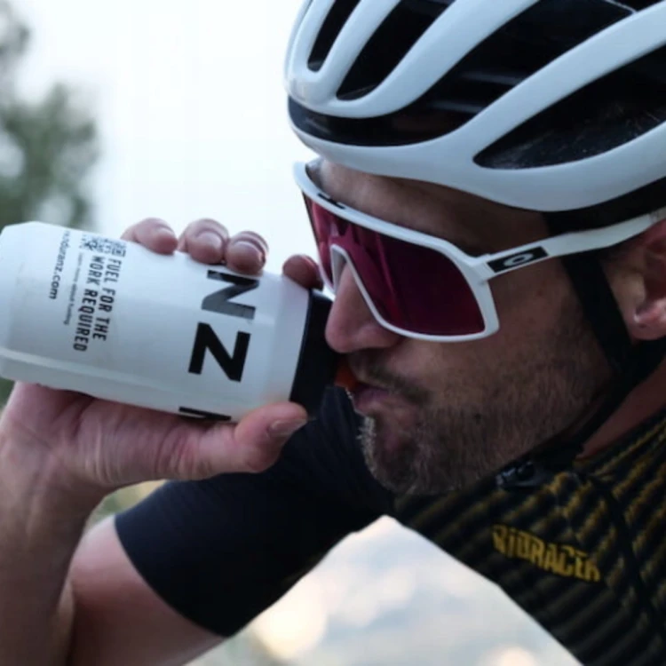 NDURANZ NRGY DRINK90 1200G Owoce Leśne NAPÓJ WĘGLOWODANOWY Carbo Maraton