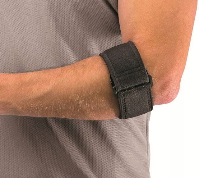 Orteza stawu łokciowego Mueller Tennis Elbow W/Gel Pad rozmiar uniwersalny