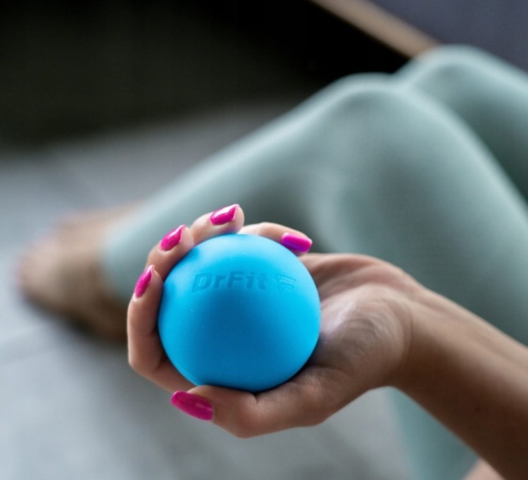 DRFIT PIŁKA LACROSSE DO MASAŻU I ĆWICZEŃ TWARDA REHABILITACYJNA